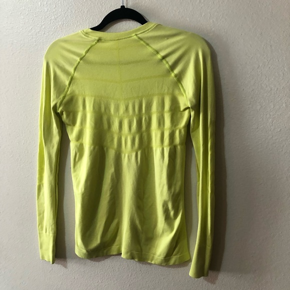 Oiselle Flyte Long Sleeve - Picture 2 of 3